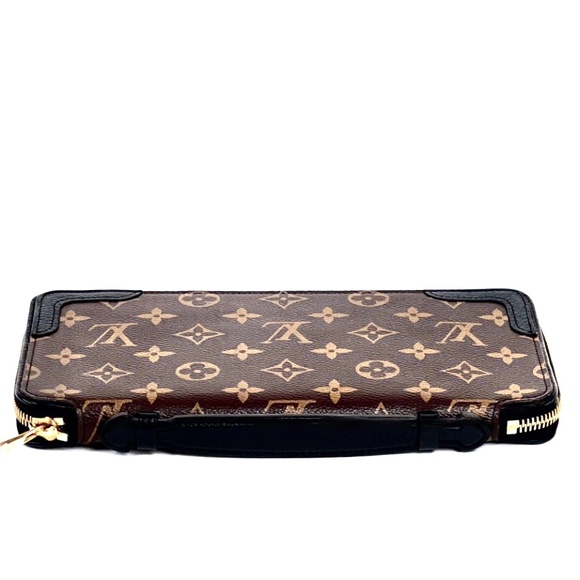 Louis Vuitton Monogram Daily Organizer - Picture 7 of 12